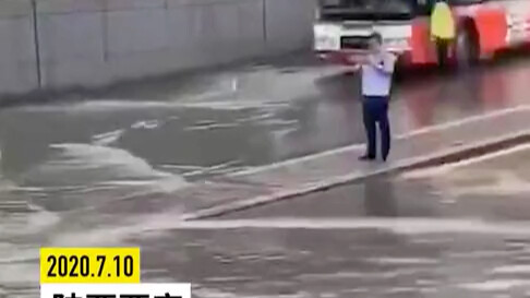 Rolls-Royce submerged in floodwaters, repair costs reach hundreds of thousands; owner says, “No prob