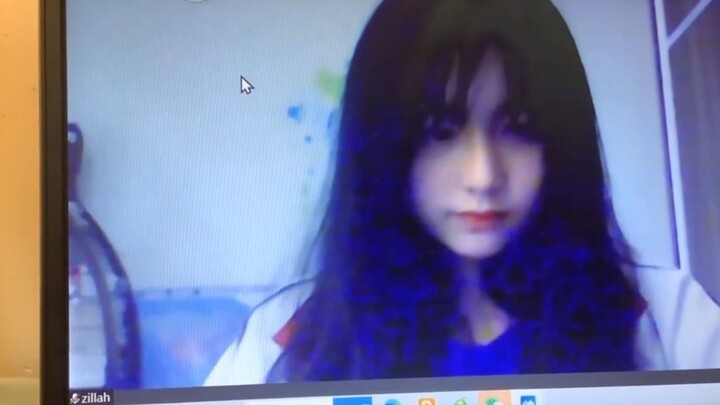 Detik ini hatiku berdebar-debar!