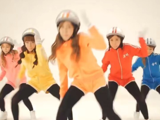 Crayon Pop - Bar Bar Bar (CupcakKe Remix)