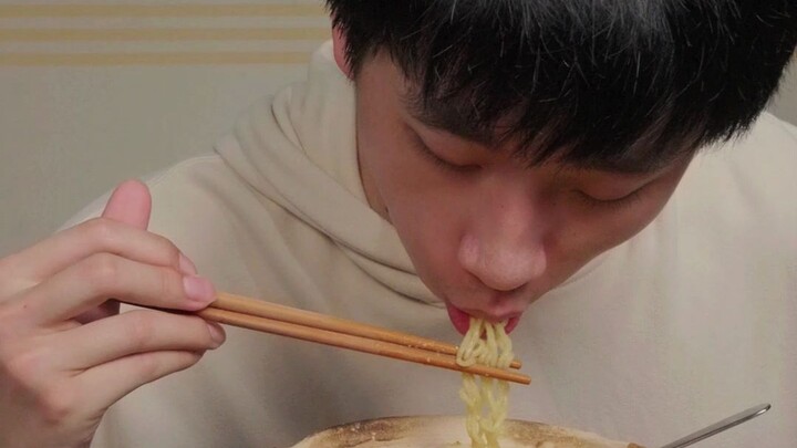 ทงคัตสึราเมน (แบบด่วน)