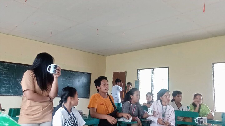 kantahan Muna kami sa school with our advicer