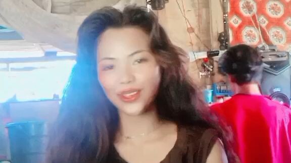 pwede bang dito kalng sa may tabi ko