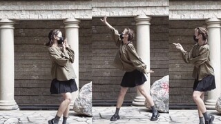 ผลงานแรกของโอตาคุแดนซ์ปีสอง "抱らは今のなかで"
