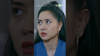Vy trách Dương vì tặng vòng cho Giang #VieON #vancodanhvong #vieonogirinals #daitieccamxuc