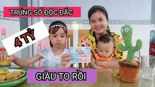 TRÚNG SỐ ĐỘC ĐẮC 4 TỶ ĐÚNG NGÀY SINH NHẬT MẸ BỈM VUI VÌ CÓ TIỀN MUA BỈM SỮA CHO CON