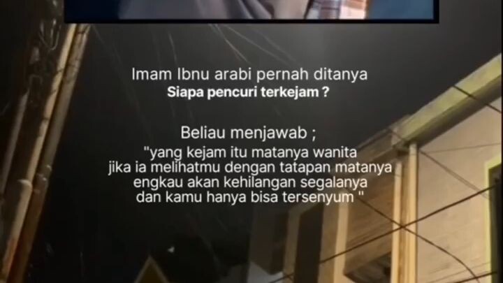 Sangat tajam tatapan wanita melebihi segalanya