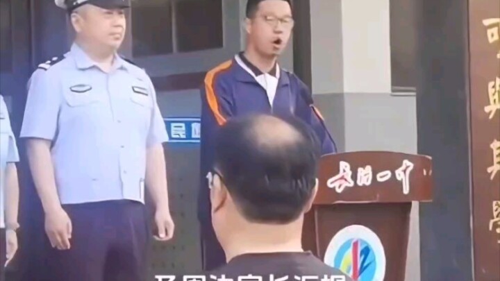 Lãnh đạo: Đứng trước anh ấy, tôi còn thấy mình như một tân binh non nớt!