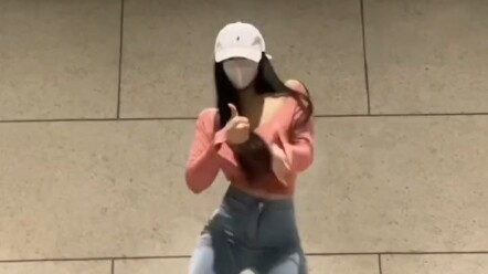 Let's learn how to wear jeans