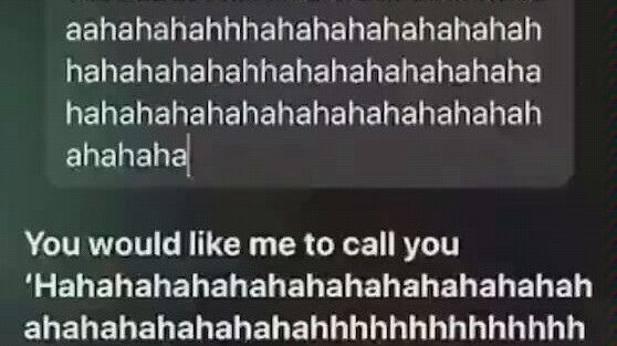 Cara membuat Siri membaca dengan nada setengah mati