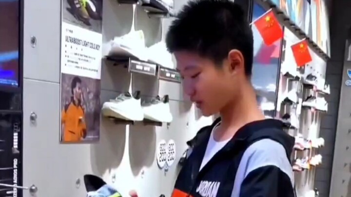 مجموعة تجريدية تتحدى السماء لـ Half Sugar Boy (4) حلم في حلم عودة محدودة الوقت