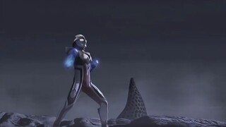 Betapa kerennya jika dia berubah dan muncul saat dia berada dalam bahaya besar! Ultraman Tiga