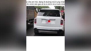 Đang đi đường mà đụng xe biển "NG" như này phải làm sao?