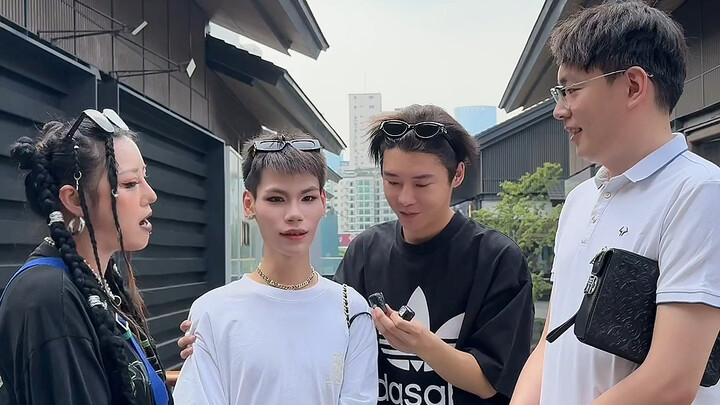 สร้างมิตรภาพ สถานีเฉิงตู