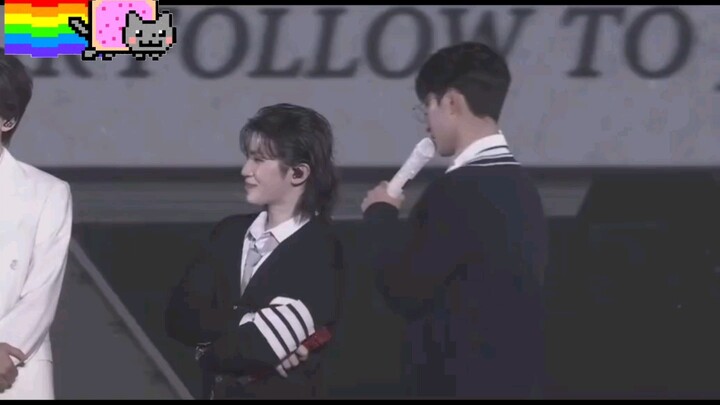 DK: اختار عشوائيًا عضوًا من فريق "الدلال والشقاوة": اركض! ههههه - #seventeen#