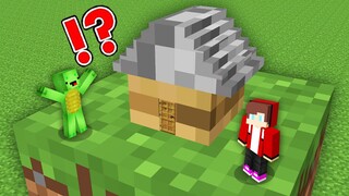 Tiny JJ and Mikey Build a SMALLEST HOUSE in Minecraft - Maizen Nico Cash Smirky Cloudy