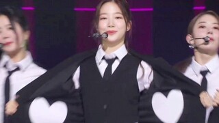 搞笑女团，第一次见打歌场上那么多比心