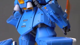 He is so handsome, so big and so cheap, he is really different!