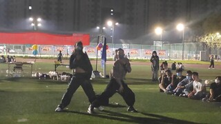 trouble maker four love version hahahaha as long as you try hard you can't tell that I'm dancing in 