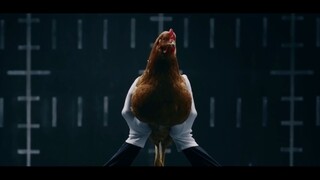 Mercedes-Benz used chickens to shoot an ad.