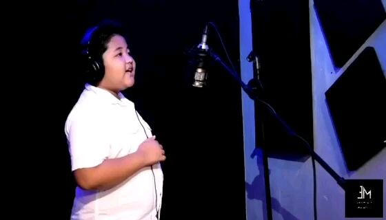 singer larng