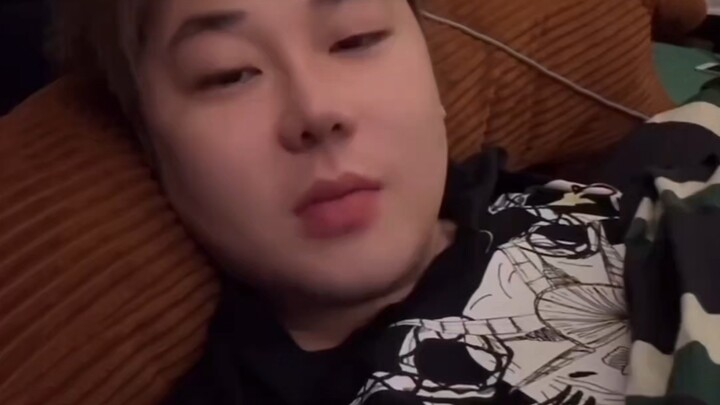 【حبة فول صفراء بجفن واحد】كيف تكتشف أنك منحني؟