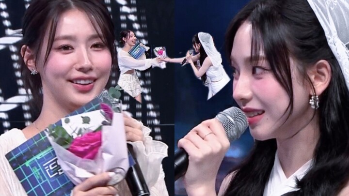 What’s the difference from a public confession?! Yoo Jeong-min shyly covers her face as she gives fl