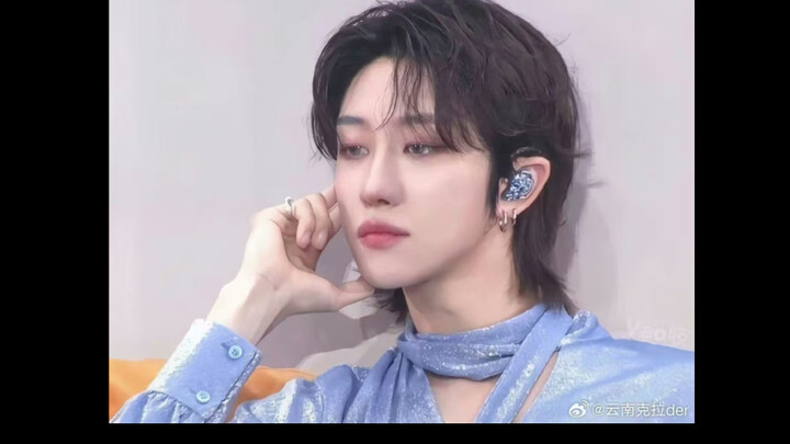 All-8: Comparing Intranet vs. Internet Heat — What Are Foreign Fans Obsessed With?