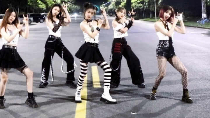 【ONES】What is it like to perform on the school street at 4am｜Girl (G) I-DLE's makeup and hair are co