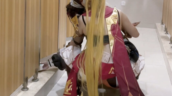 لن أقبل بعد الآن طلبات الكوسبلاي وخدمة توصيل الورق