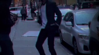 这俩个烟花离谱到家了，真的搞笑