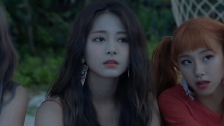 ที่แท้นี่แหละคือเหตุผลที่พวกเธอเลือกอยู่ต่อในปีนั้น