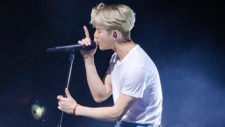 Jackson Wang | 210331 Harper’s Bazaar Annual Party | First live performance of the new song "LMLY"