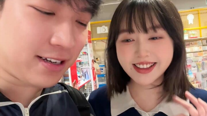 Quả nhiên Thượng Hải có đồng hú tệ riêng của mình