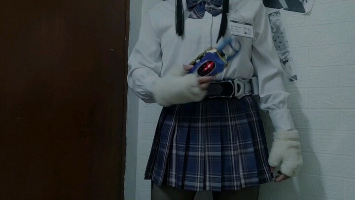 假面骑士钢斗  穿最强的腰带，挨最毒的打