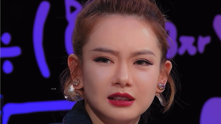 Seperti yang diharapkan, itu adalah Saudara Qi! Pandangan cinta yang unik dan transparan ini sangat 