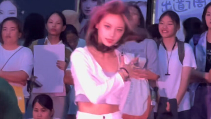 存一个 只有脸好看的  don't know what to do Lisa位直拍