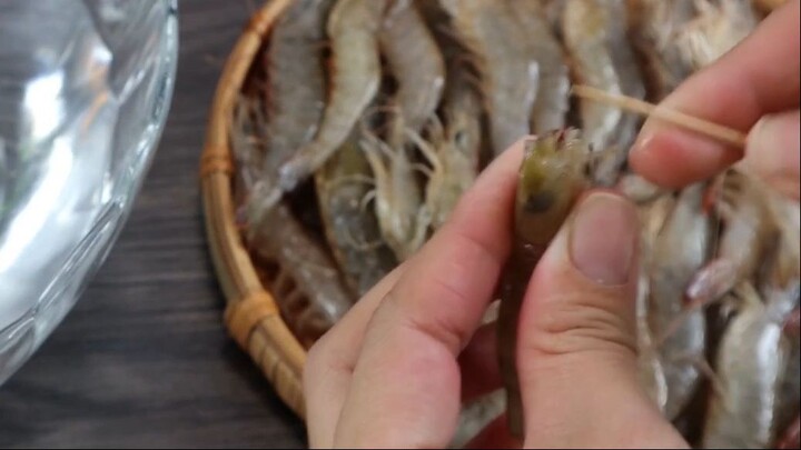 Công thức làm TÔM RANG NƯỚC CỐT DỪA đơn giản rất ngon