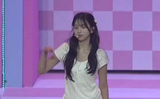 天啦噜！名井南现场跳fastforward