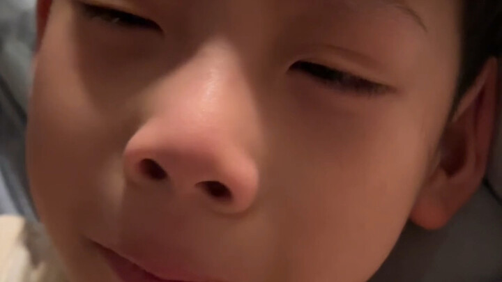 วิดีโอเมื่อคืนทำให้ทุกคนเศร้าไปเลย ต้องขอโทษจริงๆ นะ แต่ต่อมาฉากนี้มันตลกมาก เลยเอามาให้ทุกคนได้ขำกั