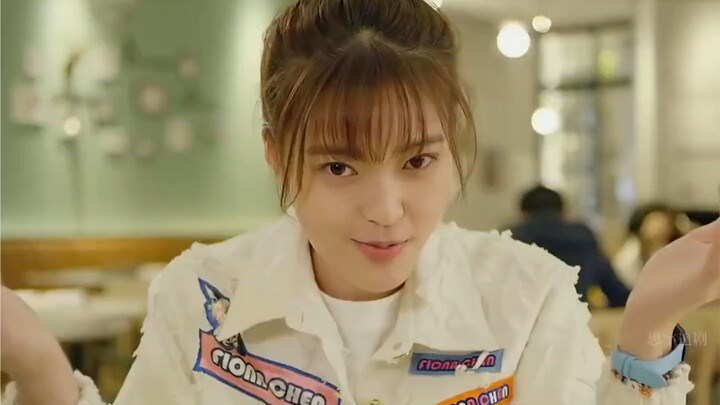 เธอใช้ความอบอุ่นและเสียงหัวเราะเยียวยาทุกคน รูมเมทแบบนี้ขอสักโหลเลย!