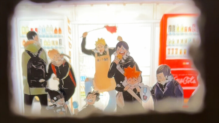 There is a small volleyball world in my cardboard box?! [Haikyuu!]