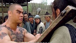 只有英雄才会懂得英雄！