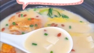 Ngay cả các vị thần cũng muốn thử món súp cá chép hầm "không thể cưỡng lại sự cám dỗ của món ăn ngon