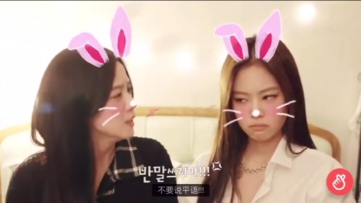 BLACKPINK’s members are at odds! They started snapping back at each other live on stream!