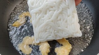 富 婆 的 早 餐