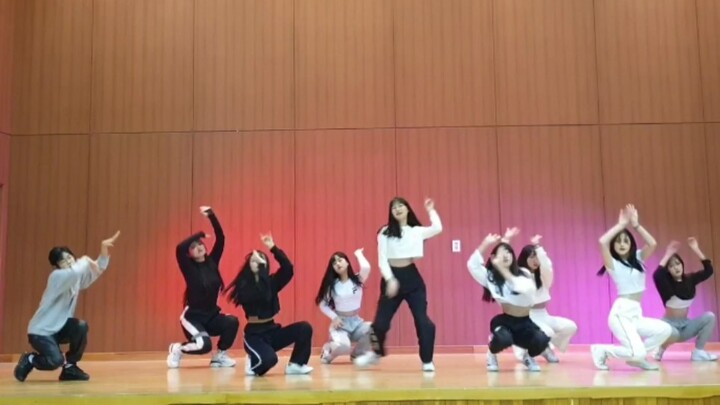 22.1.2020 WJSN – Vũ trụ Thiếu nữ, phiên bản sân khấu ca khúc trở lại (As you wish)