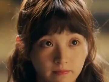 การดึงเชือกสุดขีดระหว่างผู้ใหญ่ชวนติดหนึบ แต่ละประโยคล้วนแฝงปริศนาไว้