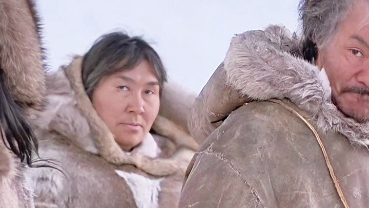 Người Inuit một mình đối đầu gấu Bắc Cực, tay không bắt cá voi sát thủ khổng lồ