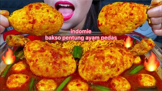 MAKAN INDOMIE BAKSO PENTUNG AYAM PEDAS *SPICY CHICKEN MEATBALL NOODLES ASMR Eating Sounds