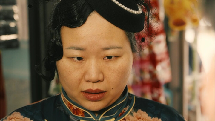 Có ai chưa từng từ bỏ tất cả những gì mình có, để rồi nhận lại một hiện tại mà người khác chẳng hề q